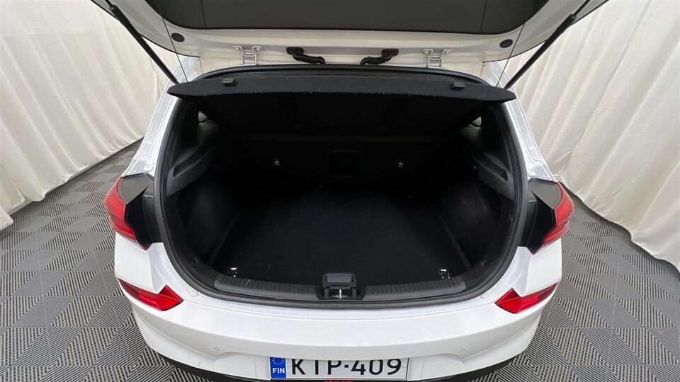 Hyundai i30 Hatchback vaihtoauto