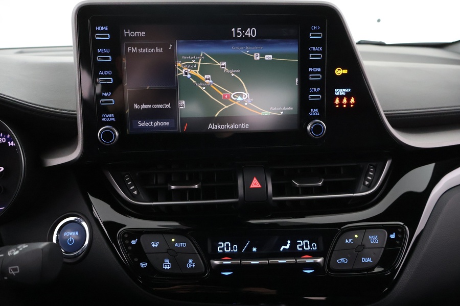 Toyota C-HR vaihtoauto