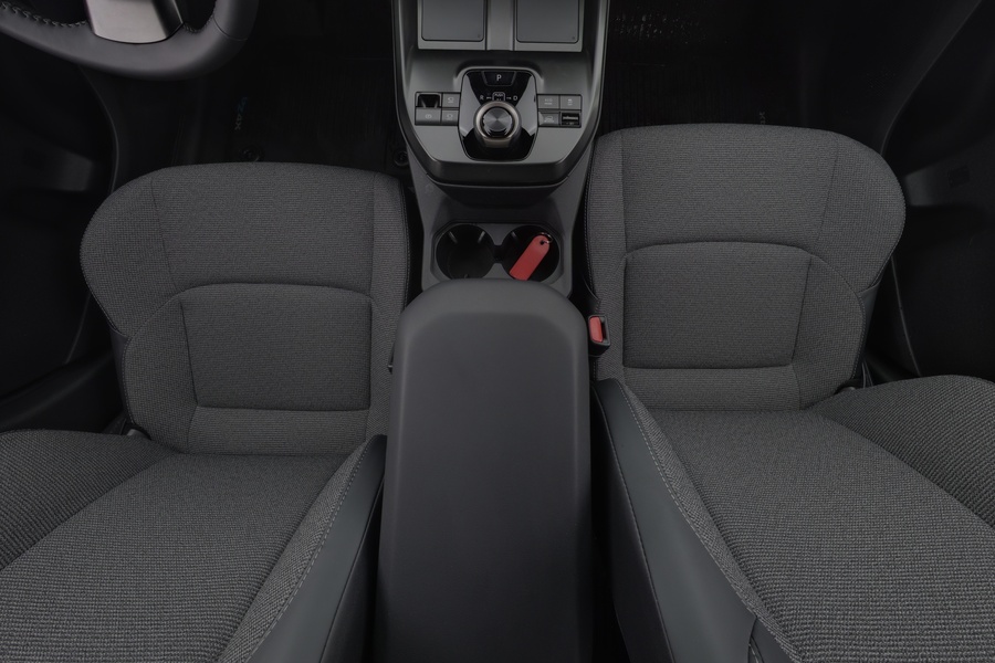 Toyota bZ4X vaihtoauto