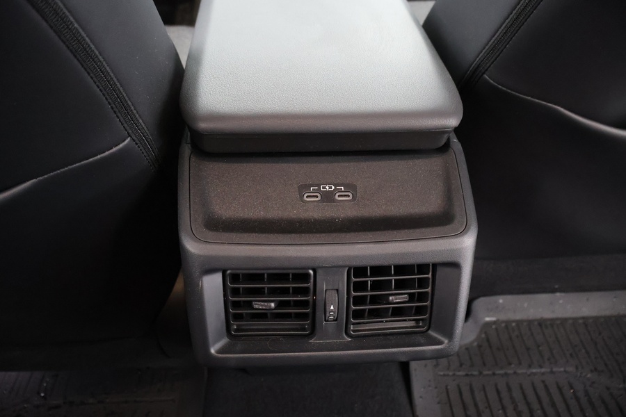 Toyota bZ4X vaihtoauto