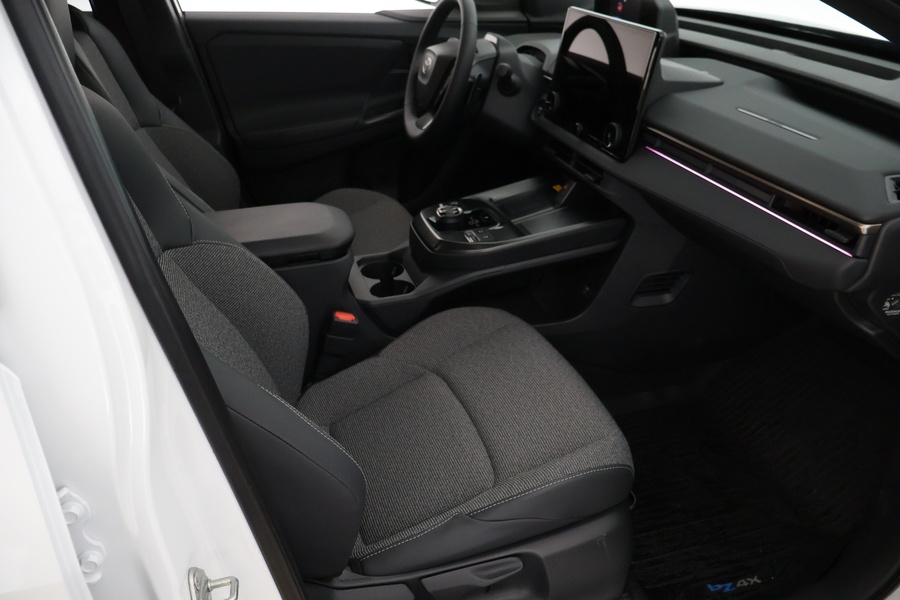 Toyota bZ4X vaihtoauto