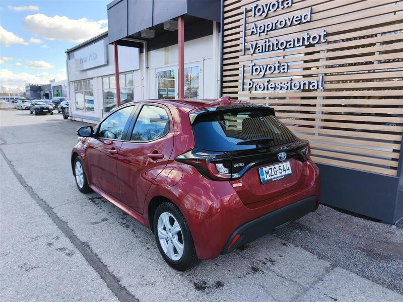 Toyota Yaris vaihtoauto