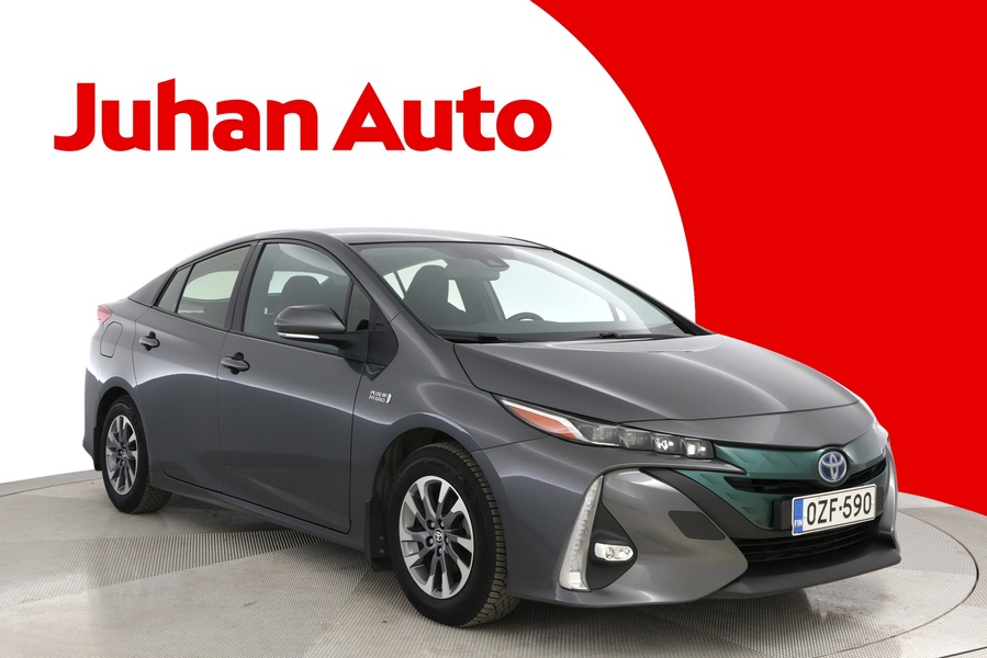 Toyota Prius Plug-in vaihtoauto