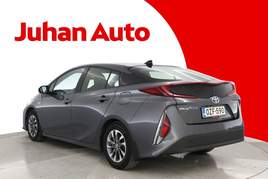 Toyota Prius Plug-in vaihtoauto