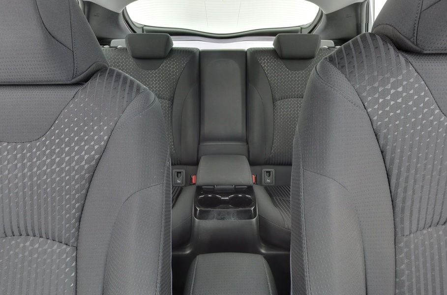 Toyota Prius Plug-in vaihtoauto