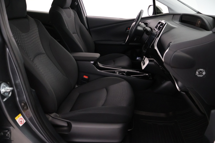 Toyota Prius Plug-in vaihtoauto