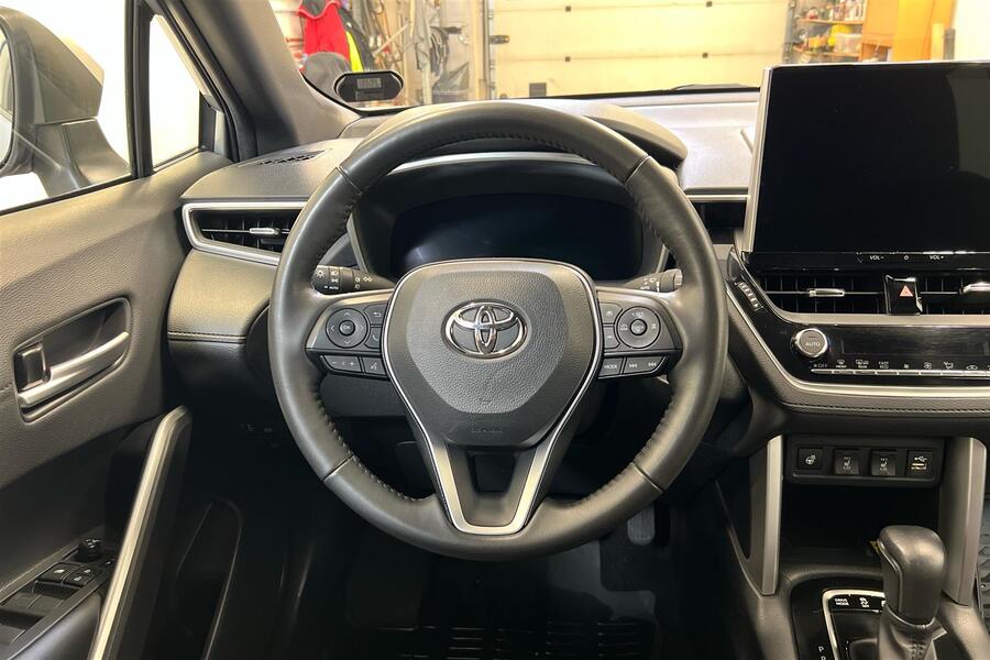 Toyota Corolla Cross vaihtoauto