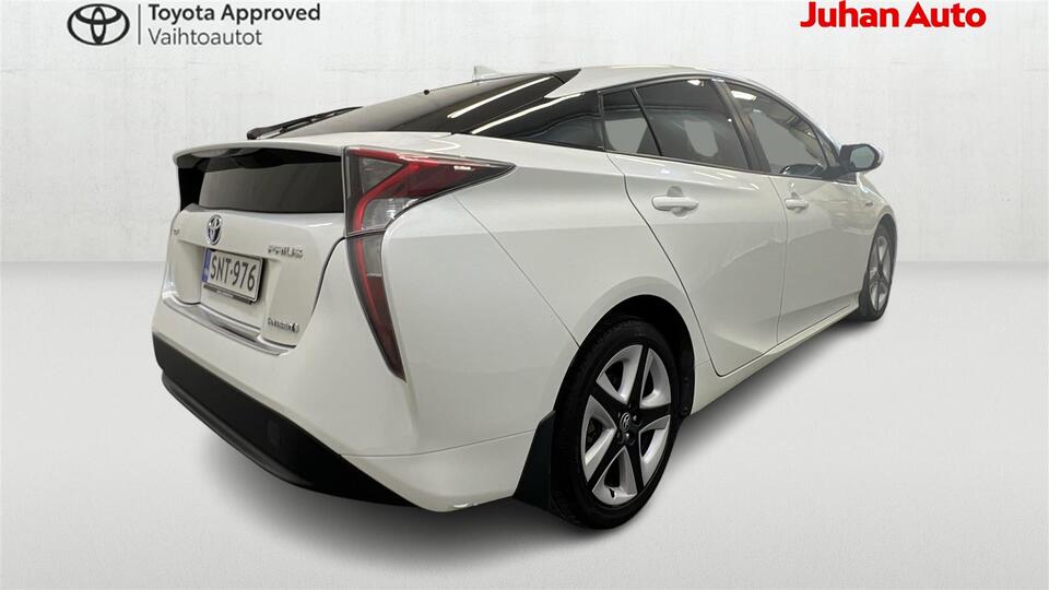 Toyota Prius vaihtoauto