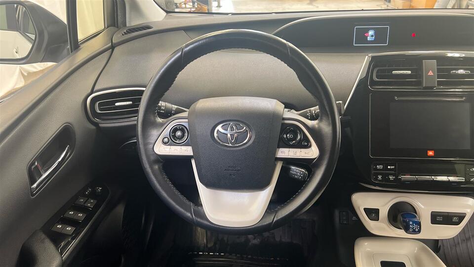 Toyota Prius vaihtoauto