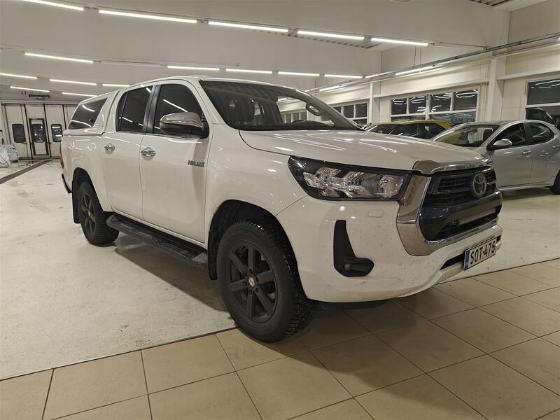 Toyota Hilux vaihtoauto