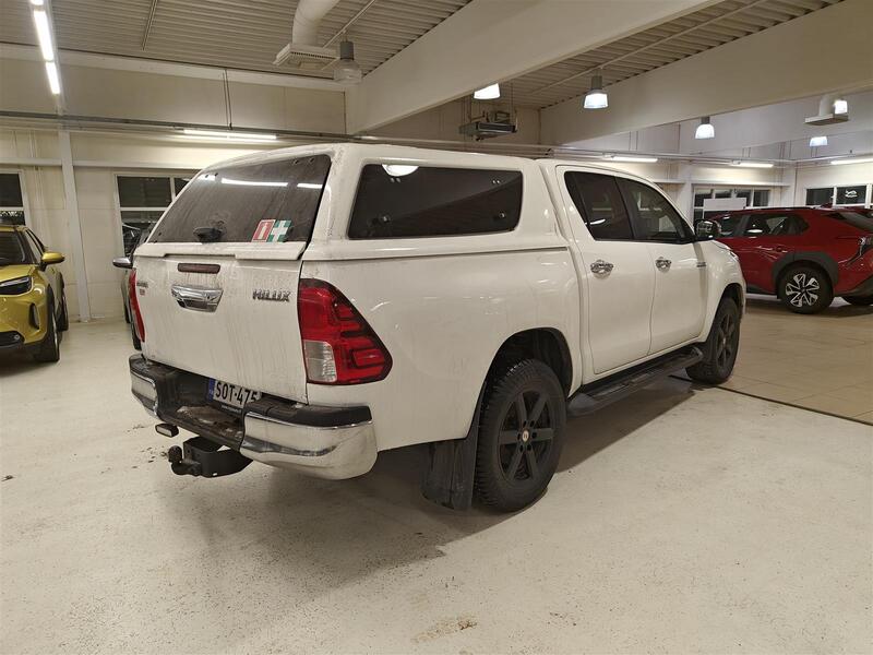 Toyota Hilux vaihtoauto