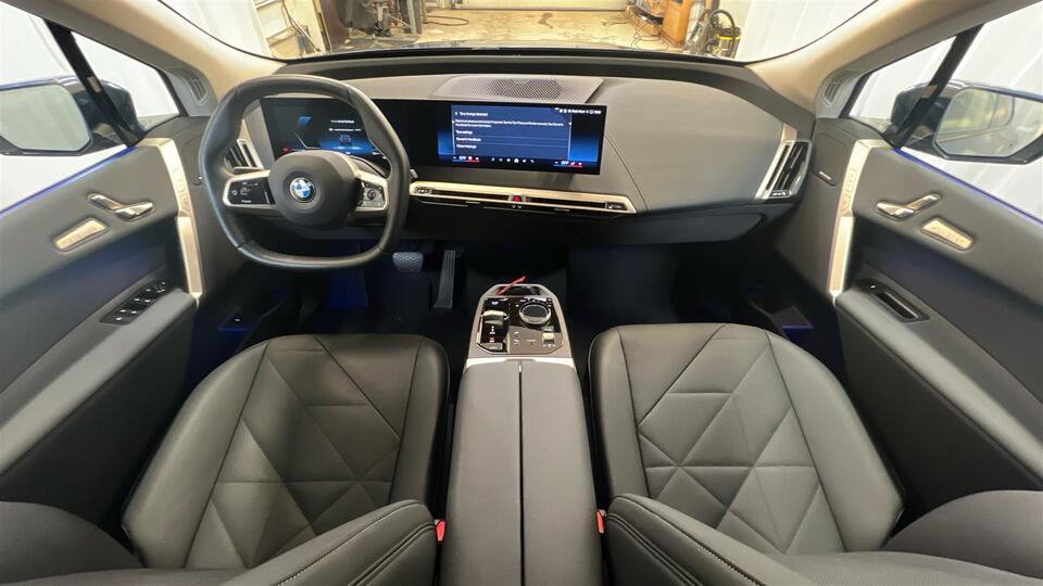 BMW iX vaihtoauto