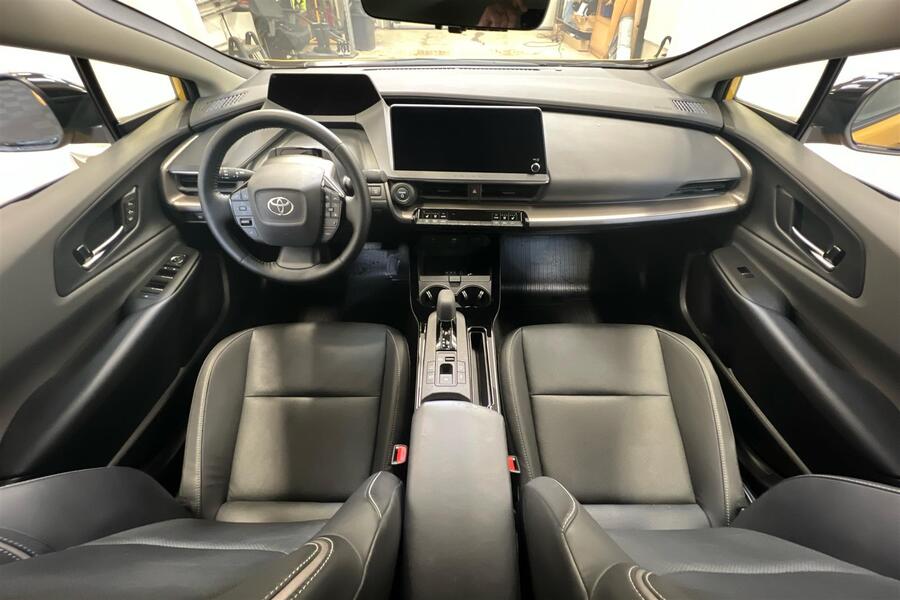 Toyota Prius Plug-in vaihtoauto