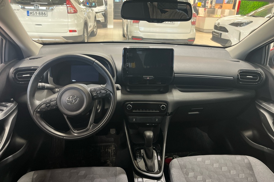 Toyota Yaris vaihtoauto