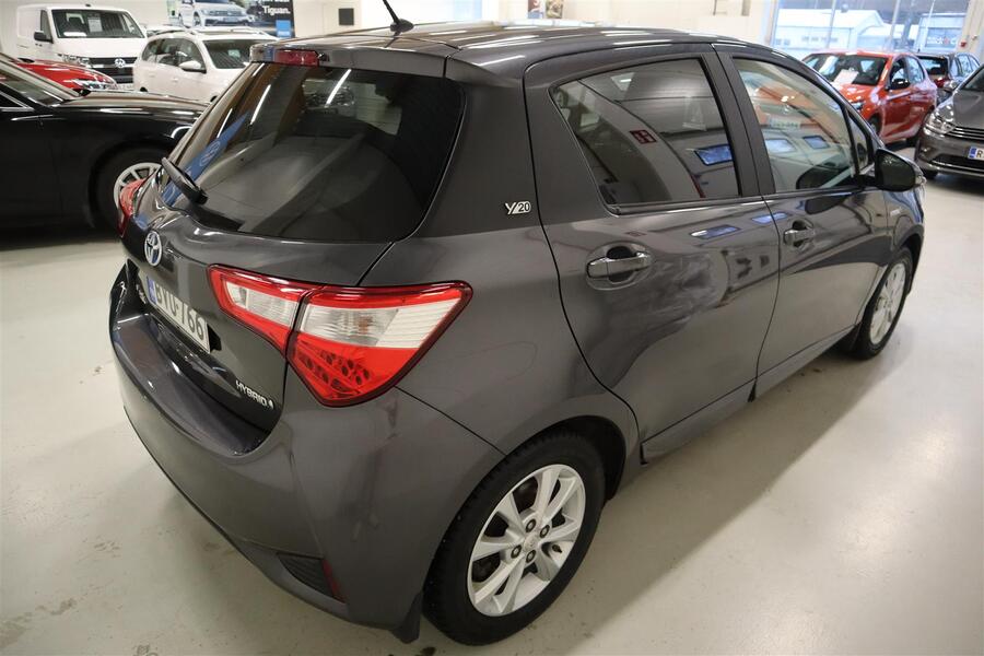 Toyota Yaris vaihtoauto