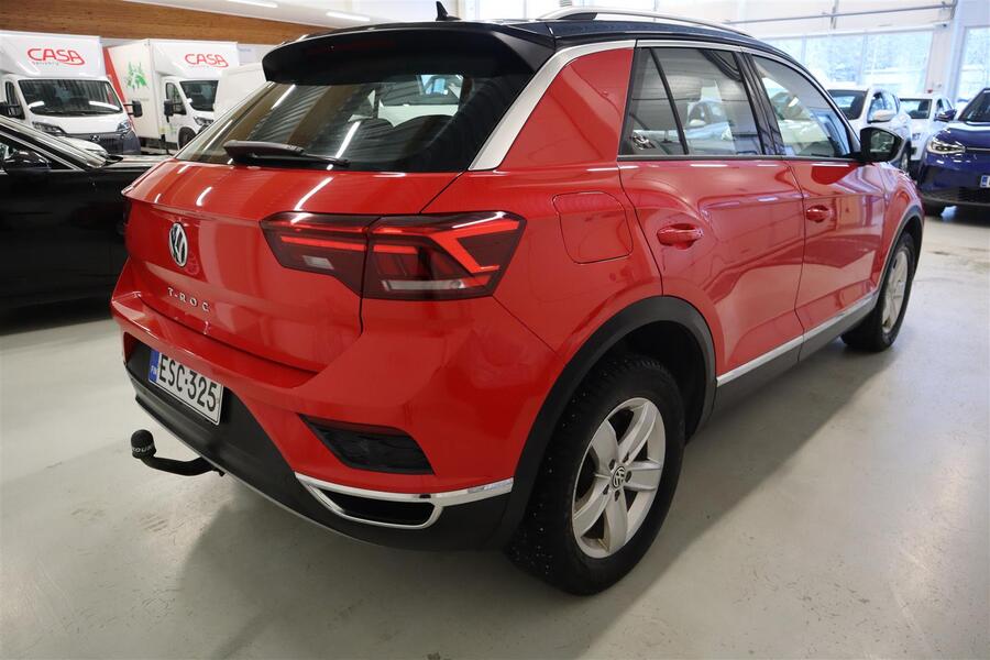 Volkswagen T-Roc vaihtoauto