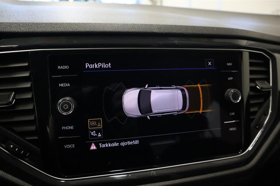 Volkswagen T-Roc vaihtoauto