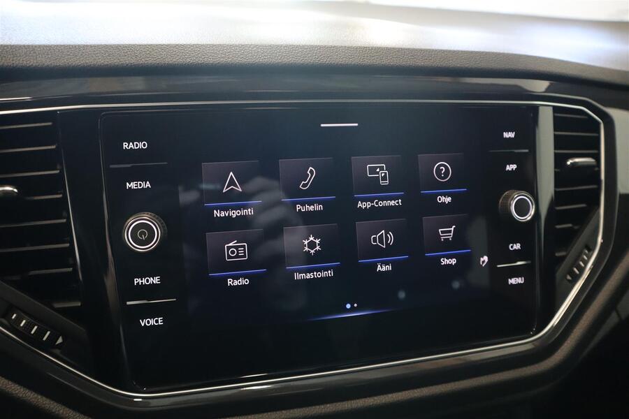 Volkswagen T-Roc vaihtoauto