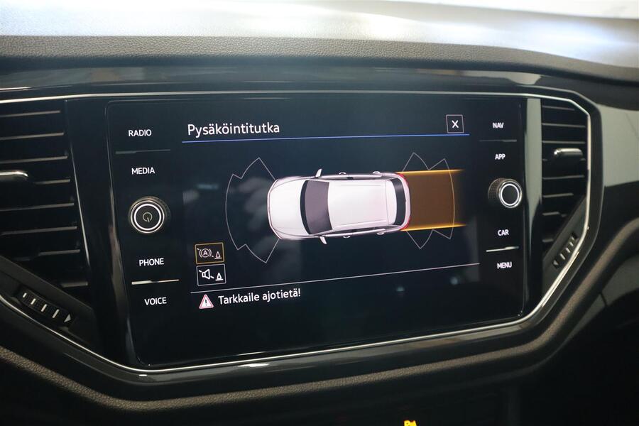 Volkswagen T-Roc vaihtoauto