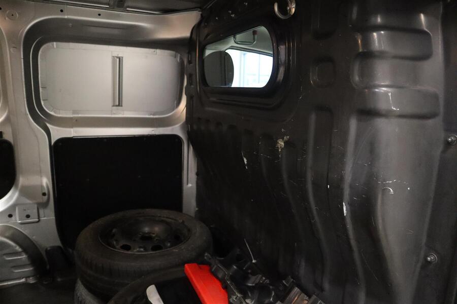 Nissan NV200 vaihtoauto