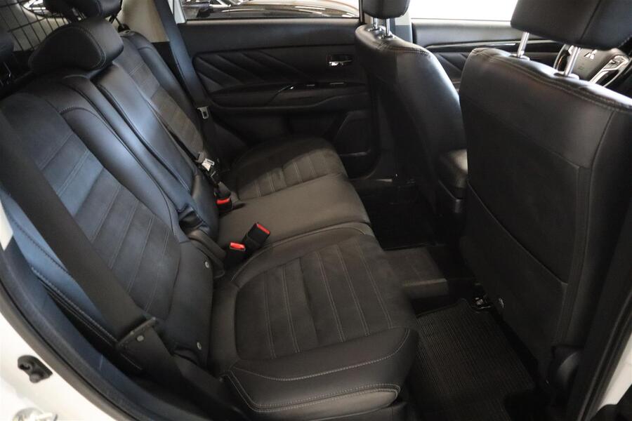 Mitsubishi Outlander vaihtoauto