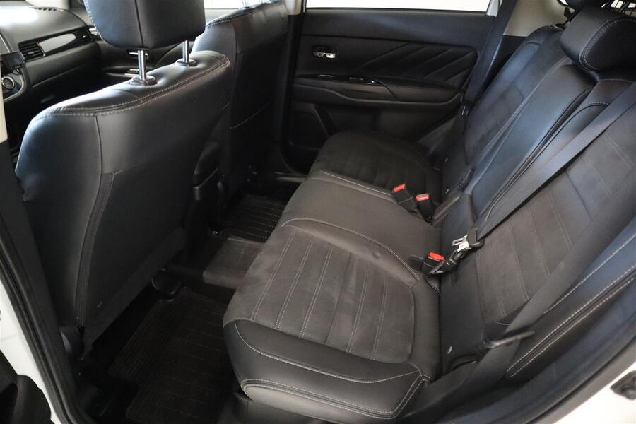 Mitsubishi Outlander vaihtoauto