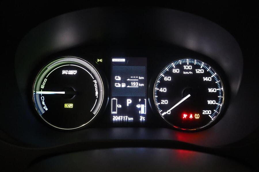 Mitsubishi Outlander vaihtoauto