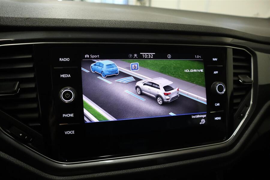 Volkswagen T-Roc vaihtoauto