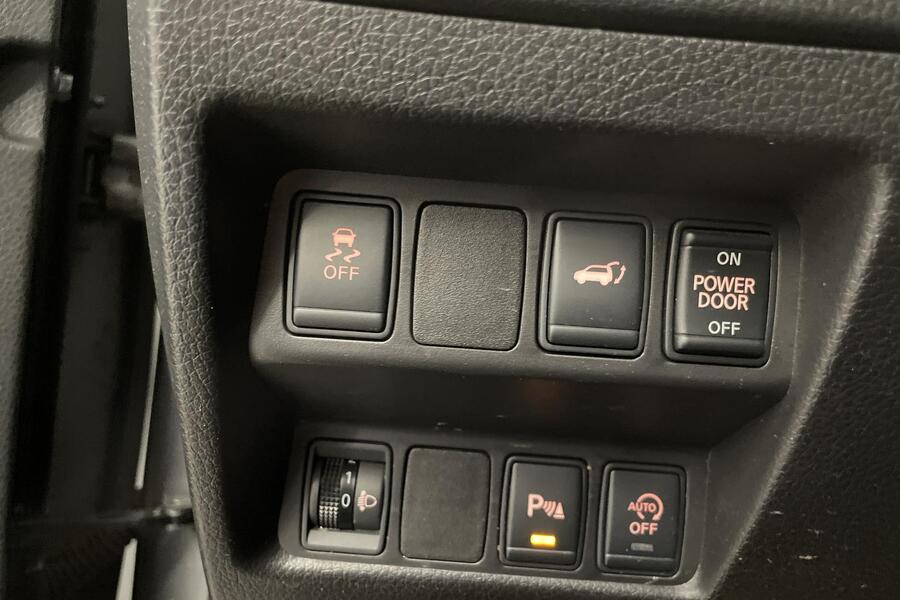 Nissan X-Trail vaihtoauto