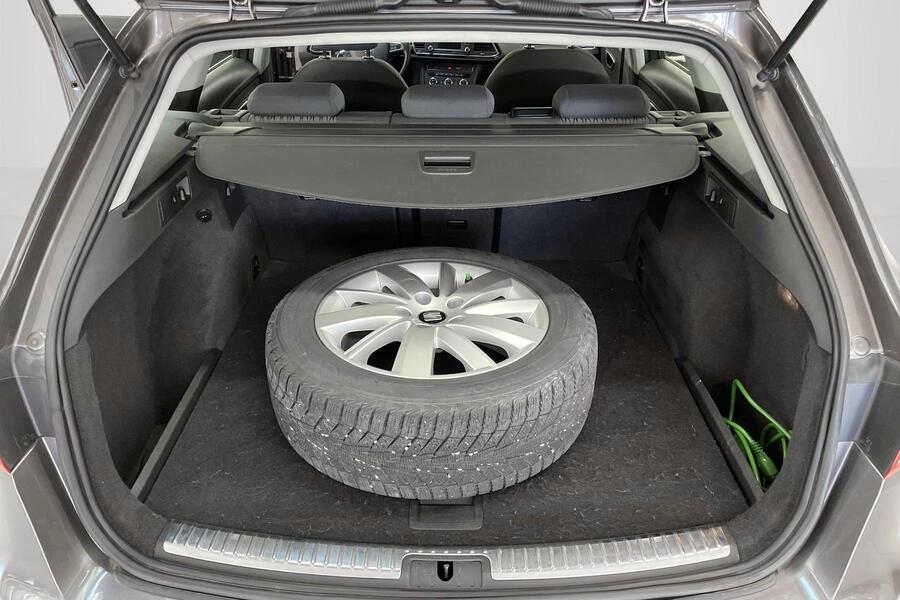 SEAT Leon ST vaihtoauto