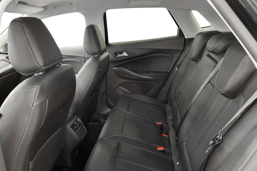 Opel Grandland X vaihtoauto