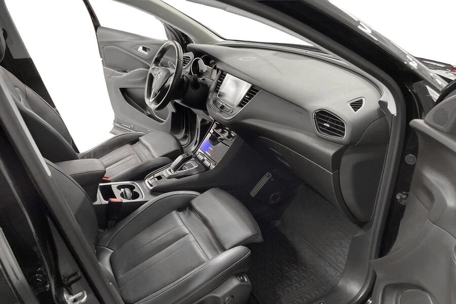 Opel Grandland X vaihtoauto