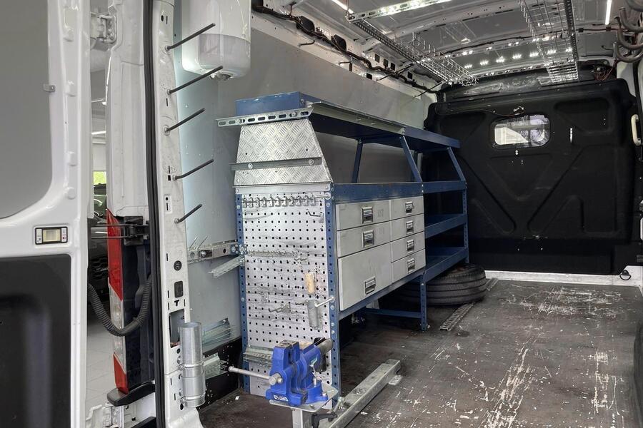 Ford Transit vaihtoauto