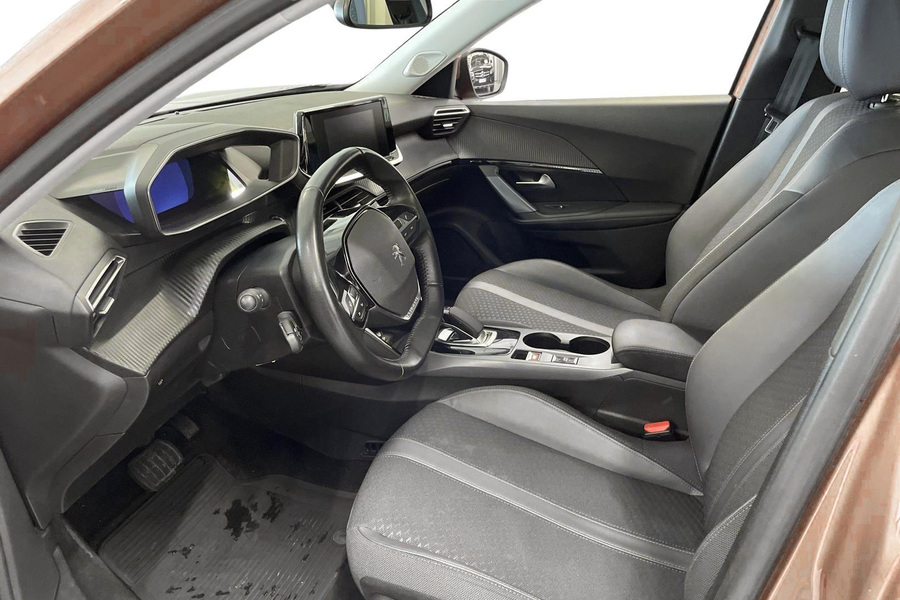 Peugeot e-2008 vaihtoauto