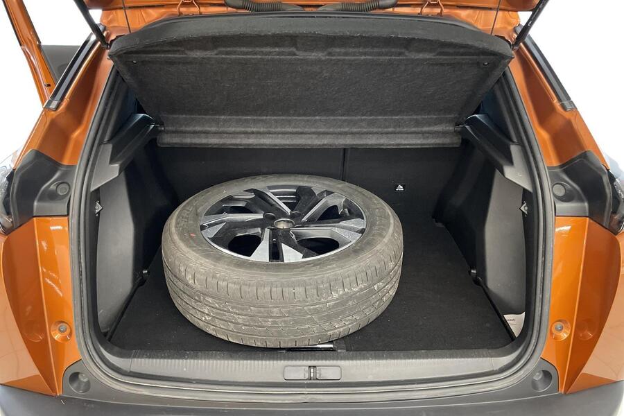 Peugeot e-2008 vaihtoauto