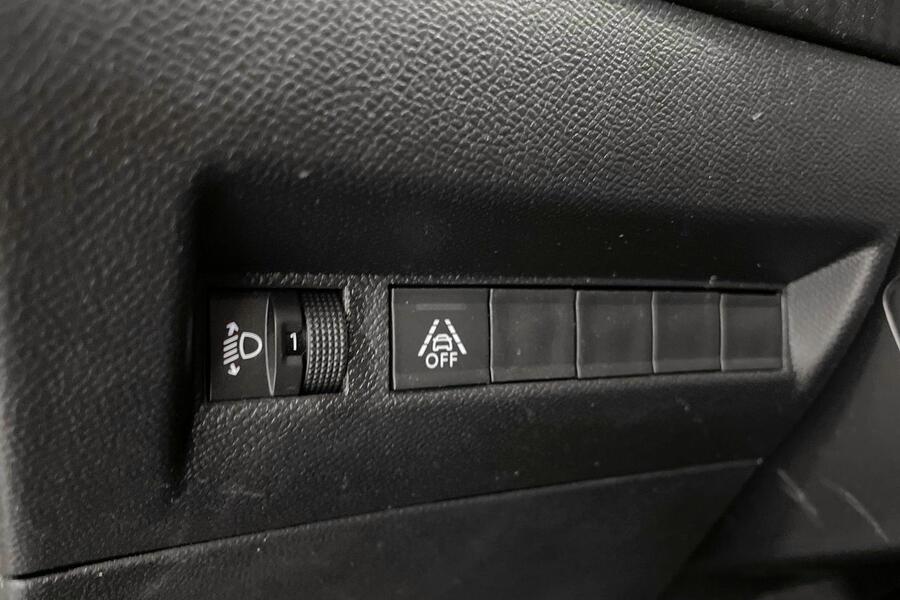 Peugeot e-2008 vaihtoauto