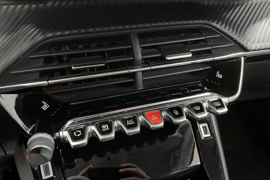 Peugeot e-2008 vaihtoauto