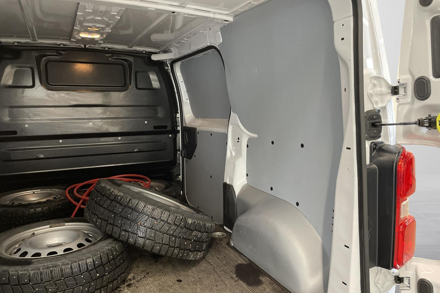 Opel Vivaro-e vaihtoauto