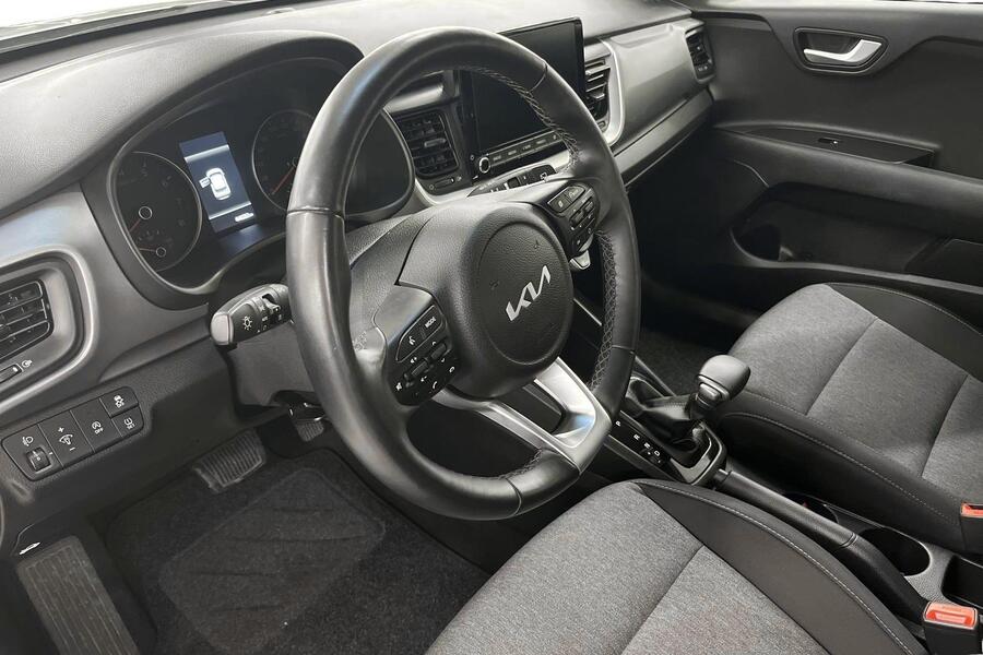 Kia Stonic vaihtoauto