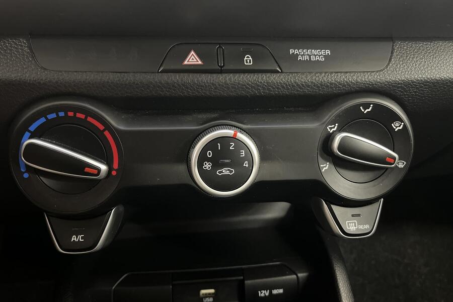 Kia Stonic vaihtoauto