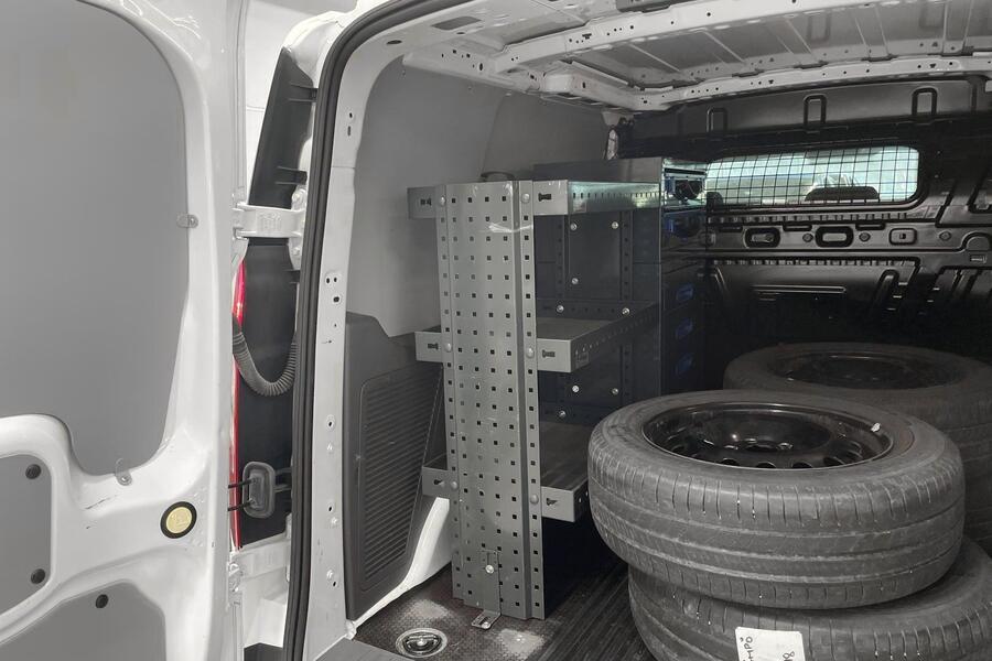 Ford Transit Connect vaihtoauto