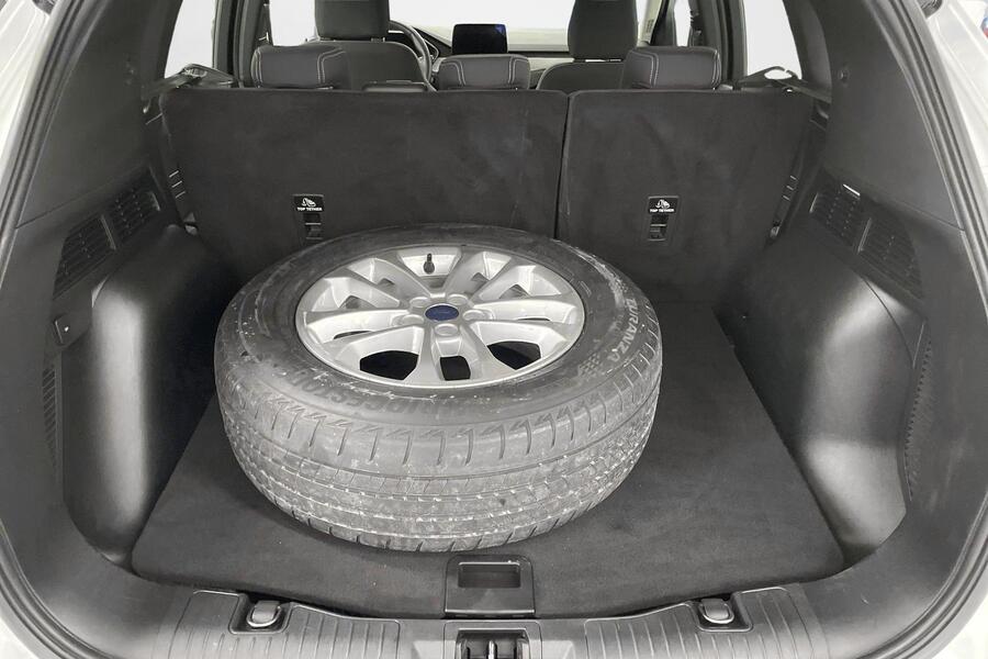 Ford Kuga vaihtoauto