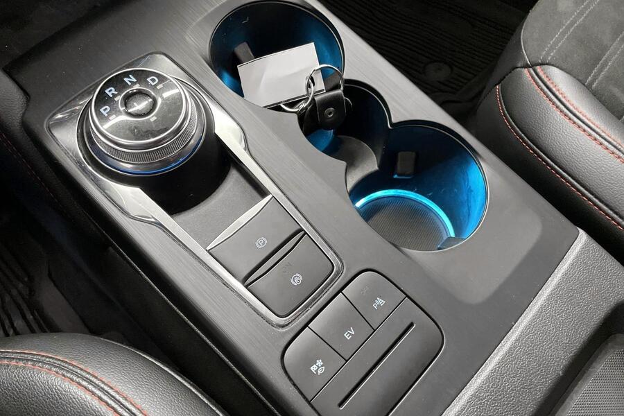 Ford Kuga vaihtoauto