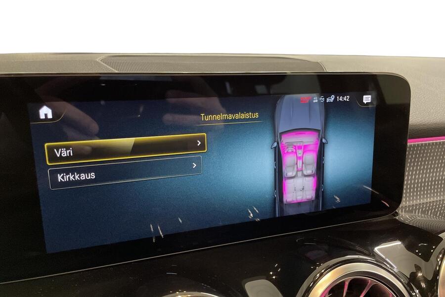 Mercedes-Benz GLB vaihtoauto