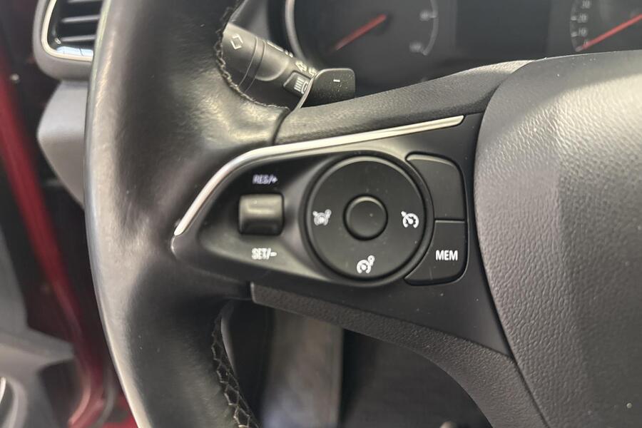 Opel Grandland X vaihtoauto