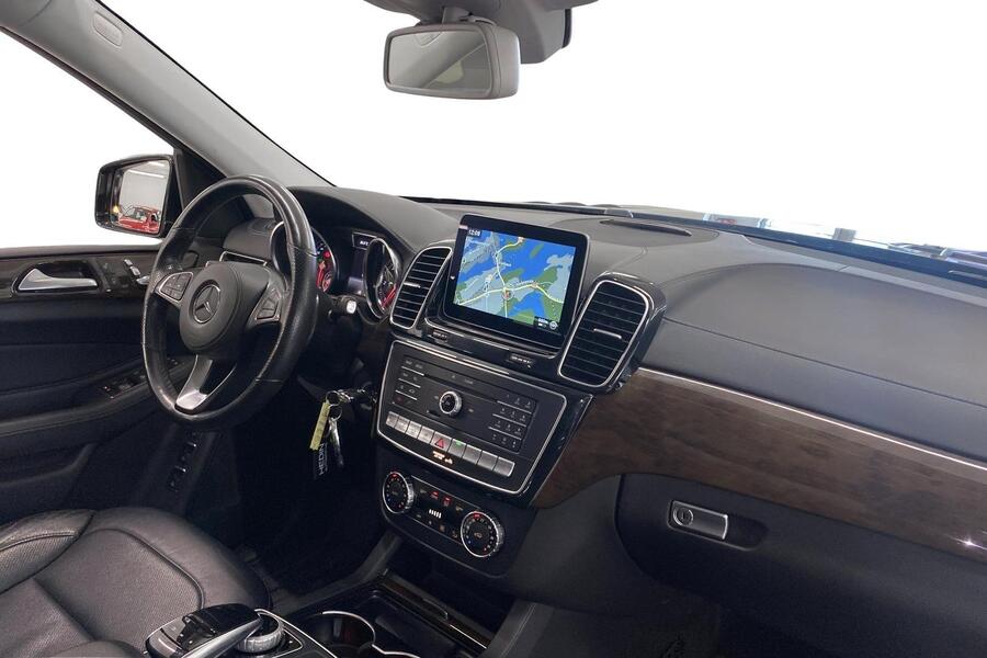 Mercedes-Benz GLS vaihtoauto