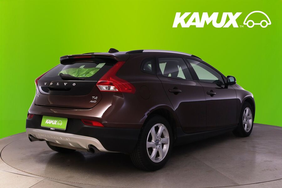 Volvo V40 Cross Country vaihtoauto