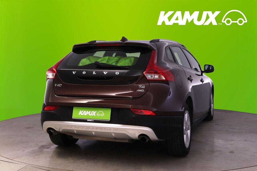 Volvo V40 Cross Country vaihtoauto