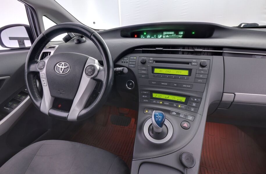 Toyota Prius vaihtoauto
