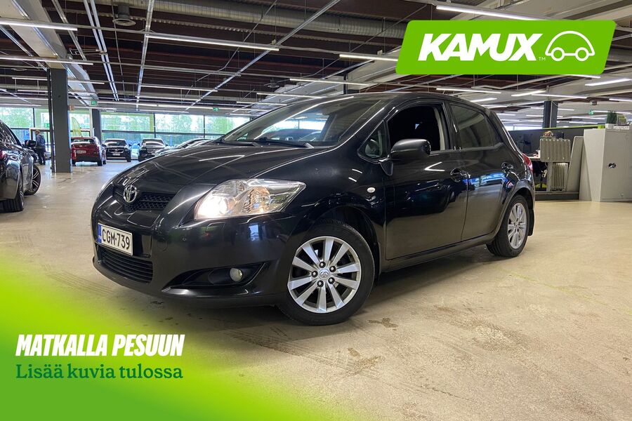 Toyota Auris vaihtoauto